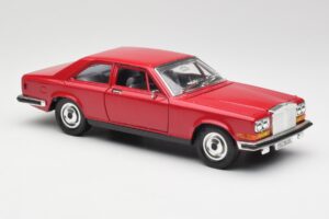 Rolls-Royce Camargue Rdeč Bburago 1:22 3001 Kovina – slika 6 od 8