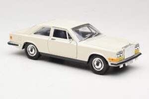 Rolls-Royce Camargue Bel Bburago 1:22 3001-M1 Kovina – slika 6 od 8