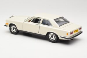 Rolls-Royce Camargue Bel Bburago 1:22 3001-M1 Kovina – slika 7 od 8