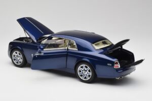Rolls-Royce Phantom Coupe Metropolitan Moder Kyosho 1:18 08862BLM Kovina – slika 5 od 8