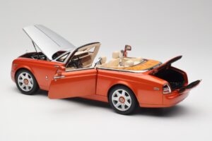 Rolls-Royce Phantom Drophead Coupe Mandarin Oranžna Kyosho 1:18 08871P Kovina – slika 7 od 10