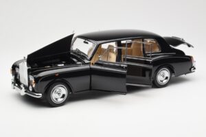 Rolls-Royce Phantom VI EWB Črn Kyosho 1:18 08905BK Kovina – slika 2 od 8