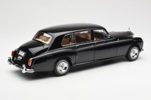 Rolls-Royce Phantom VI EWB Črn Kyosho 1:18 08905BK Kovina – slika 3 od 8
