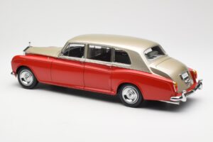 Rolls-Royce Phantom VI Rdeča Svetlo Bež Kyosho 1:18 08905RLB Kovina – slika 7 od 8