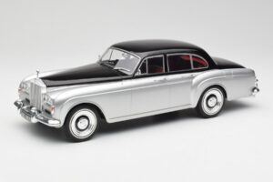 Rolls-Royce Silver Cloud III Mulliner Srebrna & Črn MCG 1:18 MCG18128 Kovina
