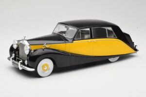 Rolls-Royce Silver Wraith Empress by Hooper Črn & Rumen MCG 1:18 MCG18066 Kovina