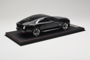 Rolls-Royce Spectre Črn Df Model 1:18 REMC017 Smola – slika 3 od 6