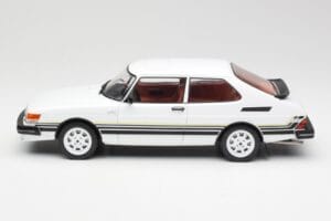 Saab 900 Turbo Bel MCG 1:18 MCG18339 Kovina – slika 3 od 6