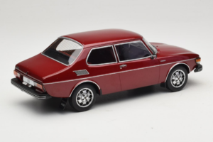 Saab 99 EMS Metallic Rdeč MCG 1:18 MCG18441 Kovina – slika 2 od 6