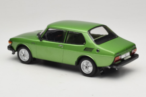 Saab 99 Metallic Zelen MCG 1:18 MCG18440 Kovina – slika 5 od 6