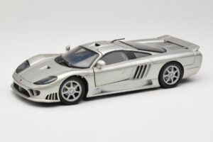 Saleen S7 Srebrn Welly 1:18 23124646-M20 Kovina