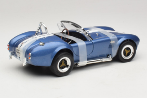 Shelby Cobra 427 S/C Modra Bela Črta Road Signature 1:18 92058-P2 Kovina – slika 2 od 6