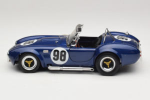 Shelby Cobra 427 S/C #98 Moder Kyosho 1:18 8838 Kovina – slika 4 od 8