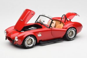 Shelby Cobra 427 S/C Rdeča Kyosho 1:18 08047R Kovina – slika 2 od 8