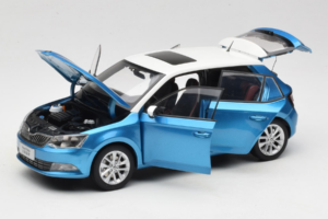 Skoda Fabia Mk3 Moder OEM 1:18 ZSF000004BLA Kovina – slika 2 od 8