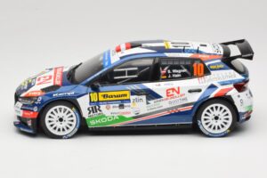 Skoda Fabia Rally2 #10 S. Wagner / G. Winter Barum Czech Rally Zlín 2024 IXO 1:18 18RMC221 Kovina – slika 3 od 6