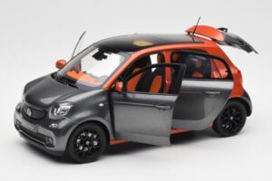 Smart Forfour W453 Lava Oranžen Grafit Siv Norev 1:18 B66960298 Kovina – slika 2 od 8