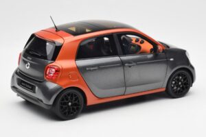 Smart Forfour W453 Lava Oranžen Grafit Siv Norev 1:18 B66960298 Kovina – slika 3 od 8