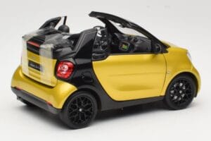 Smart Fortwo 453 Kabriolet Črn In Rumen Norev 1:18 B66960289 Kovina – slika 3 od 8