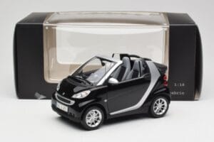 Smart Fortwo Kabriolet W451 Črn & Srebrn Minichamps 1:18 Q0022566V001C18Q00 Kovina – slika 8 od 8