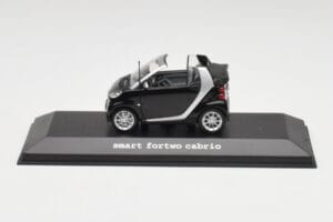 Smart Fortwo Cabrio Globoko Črna Minichamps 1:43 Q0022561V001C18Q00 Kovina