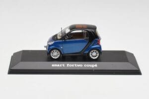 Smart Fortwo Coupe Aqua Modra Metallic & Črna Minichamps 1:43 Q0022558V001C77Q00 Kovina