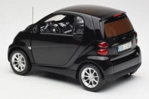 Smart Fortwo Coupe W451 Deep Črn Minichamps 1:18 Q0022563V001C02Q00 Kovina – slika 7 od 8