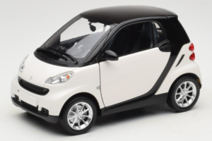 Smart Fortwo 451 Coupe Bel Črn Minichamps 1:18 150036302 Kovina