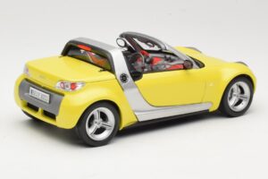 Smart Roadster 452 Rumen Bburago 1:18 34099-M2 Kovina – slika 3 od 8
