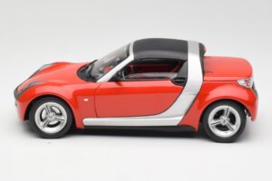 Smart Roadster Rdeč Bburago 1:18 34099 Kovina – slika 4 od 8