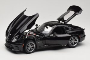 SRT Viper GTS Črn Maisto 1:18 31128 Kovina – slika 2 od 8