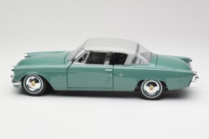 Studebaker Starliner Seafoam Zelen & Shasta Bel Maisto 1:18 31651 Kovina – slika 2 od 8