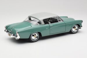 Studebaker Starliner Seafoam Zelen & Shasta Bel Maisto 1:18 31651 Kovina – slika 4 od 8