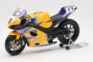 Suzuki GSX-R 1000 Team Alstare Corona Extra Y. Kagayama WSB 2005 Minichamps 1:12 122052271 Kovina – slika 2 od 6