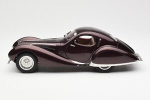 Talbot-Lago T150 C-SS Figoni & Falaschi Teardrop Temno Bordeaux Metalik CMC 1:18 M-179 Kovina – slika 3 od 6