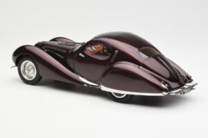 Talbot-Lago T150 C-SS Figoni & Falaschi Teardrop Temno Bordeaux Metalik CMC 1:18 M-179 Kovina – slika 4 od 6