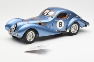 Talbot-Lago T150 C-SS #8 24 Hours of Le Mans 1939 CMC 1:18 M-167 Kovina
