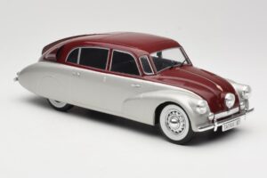 Tatra 87 Srebrna & Temno Rdeča MCG 1:18 MCG18067 Kovina – slika 4 od 6