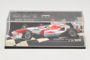 Toyota TF104 Panasonic #16 C. da Matta Panasonic Toyota Racing 2004 Minichamps 1:43 400040016 Kovina – slika 4 od 5