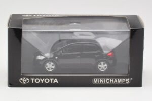 Toyota Auris E150 Črn Minichamps 1:43 TOYOTA004 Kovina – slika 4 od 4