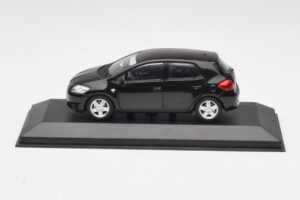 Toyota Auris E150 Črn Minichamps 1:43 TOYOTA004 Kovina