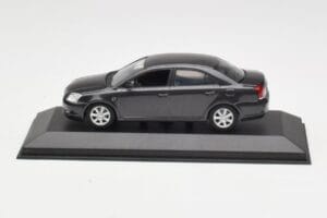 Toyota Avensis T250 Temno Siv Minichamps 1:43 TOYOTA003 Kovina