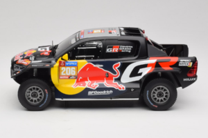 Toyota GR DKR Hilux Evo #206 L. Moraes / A. Monleon Rally Dakar 2024 IXO 1:18 18RMC238A Kovina – slika 3 od 6