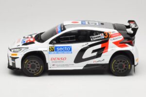 Toyota GR Yaris Rally2 #37 Y. Yamamoto Rally Finland 2024 IXO 1:18 18RMC212A Kovina – slika 3 od 6
