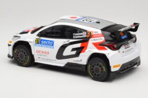 Toyota GR Yaris Rally2 #37 Y. Yamamoto Rally Finland 2024 IXO 1:18 18RMC212A Kovina – slika 5 od 6