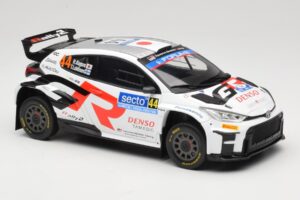 Toyota GR Yaris Rally2 #44 H. Kogure Rally Finland 2024 IXO 1:18 18RMC212B Kovina – slika 4 od 6
