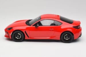 Toyota GR86 ZN8 Ignition Rdeč Otto 1:18 OT470 Smola – slika 3 od 6