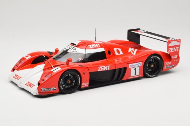Toyota GT-One TS020 GT1 #1 M. Brundle / E. Collard / V. Sospiri 24 Hours of Le Mans 1999 AUTOart 1:18 89986 Kovina