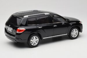 Toyota Highlander XU40 Črn Paudi Model 1:18 2043612-B1 Kovina – slika 3 od 8