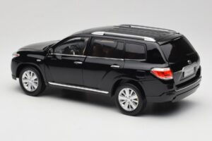 Toyota Highlander XU40 Črn Paudi Model 1:18 2043612-B1 Kovina – slika 7 od 8